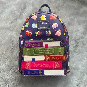 Disney Loungefly book bag 💜📚